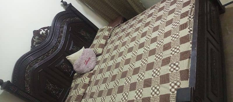 bed for sale with two side table 1