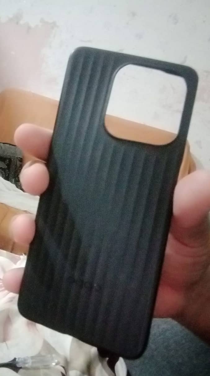 OPPO A3 mobile with complete box and fast charger urgent sale 6