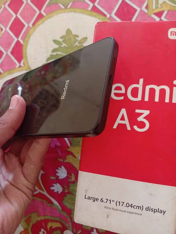 redmi A3 4/128 0