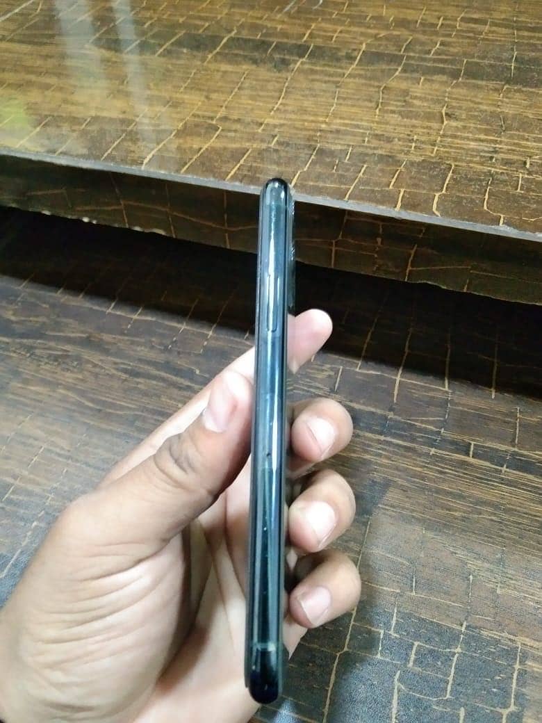 iPhone 11 pro pta approved 3