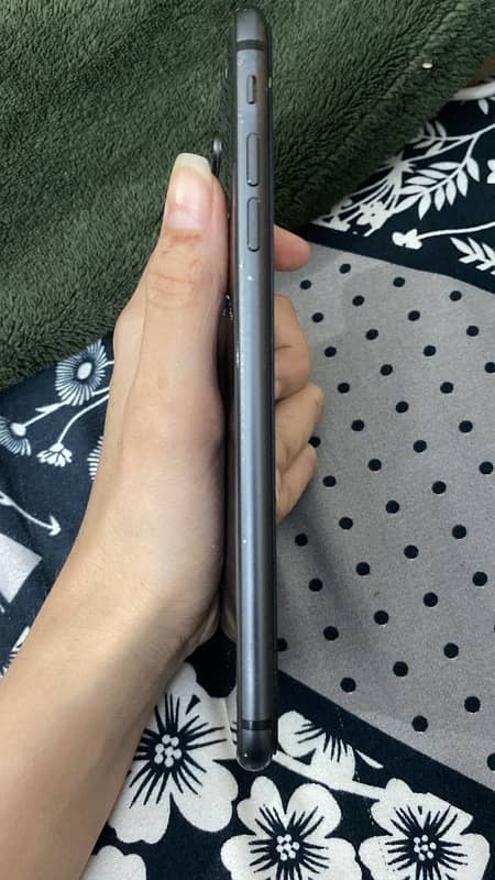 iphone 8 plus 64 gb 9/10 condition 2
