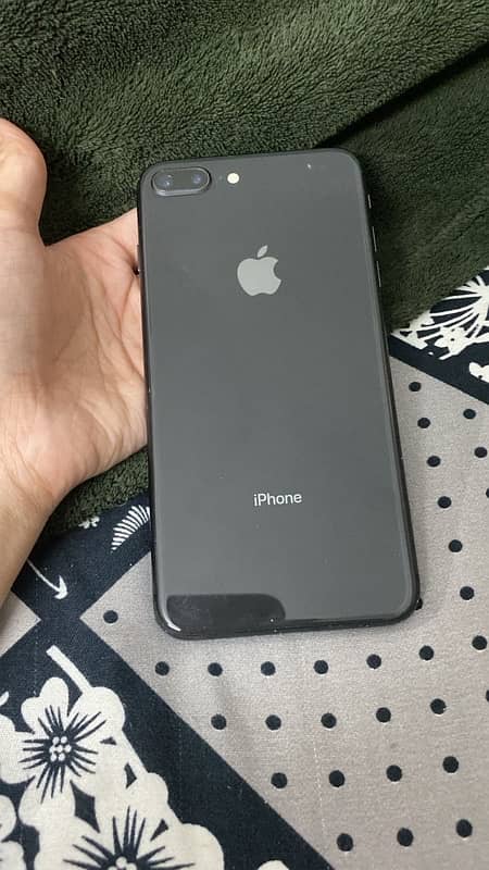 iphone 8 plus 64 gb 9/10 condition 4