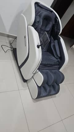 JCBuckMan massage chair