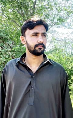 job ki zarort ha
