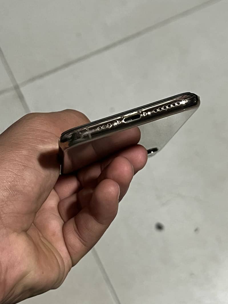Iphone XS PTA approved 3