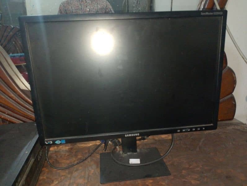 Original Samsung led 22 inch 1