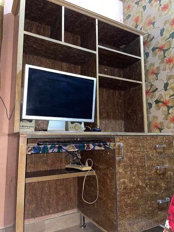 Computer Trolley. 0
