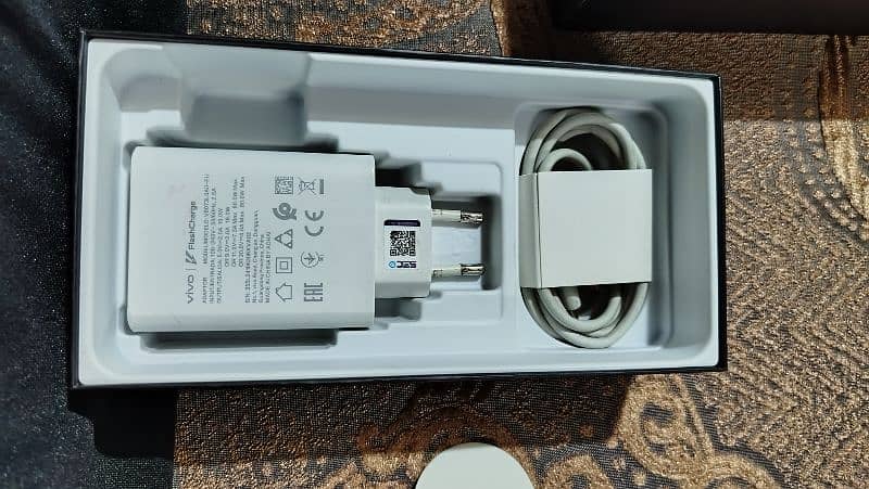 Vivo V30 5g 8