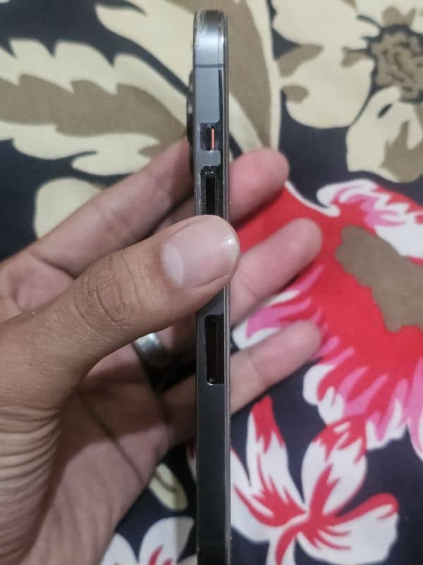 iphone 13 pro JV A one condition waterpacked 3
