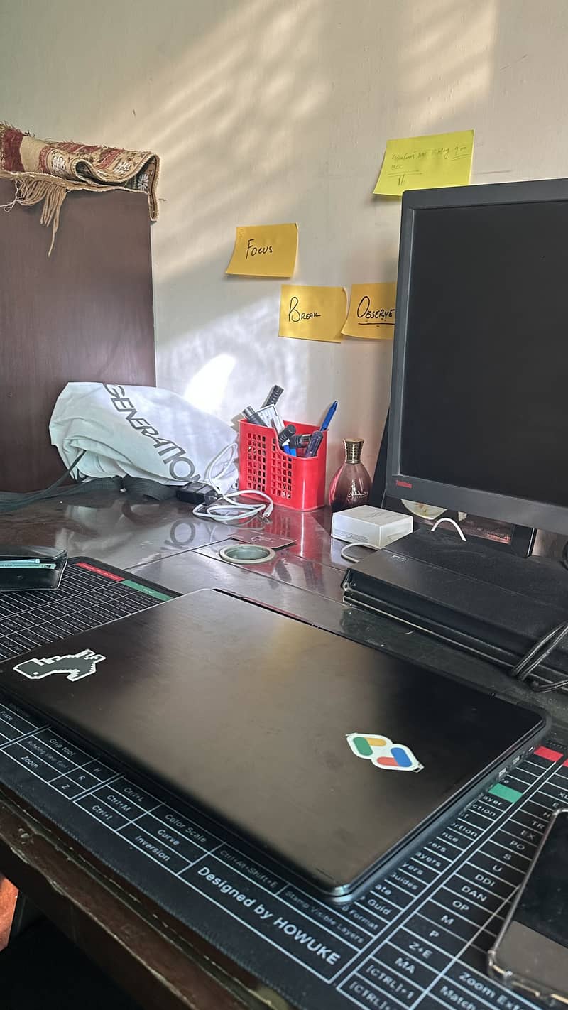 i5 8th gen | 20gb ram | 256 gb ssd , 1tb hhd 4