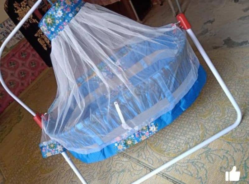 kids swing with mosquito net 2