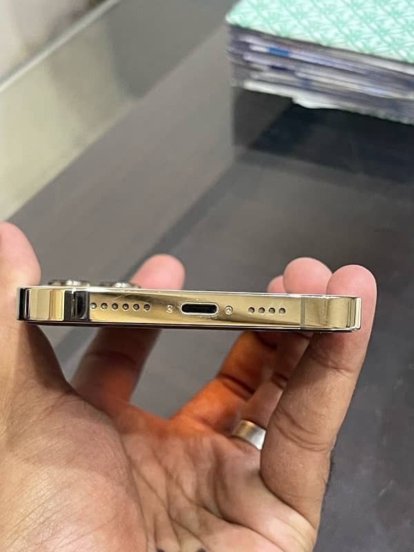 iphone 13 pro max non pta 256 GB battery 88% (box lost) 4