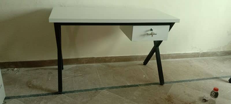 workstation table 2