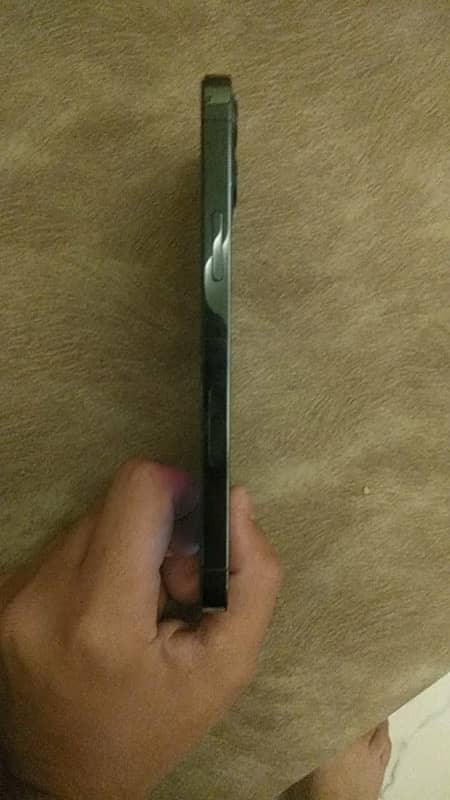 Iphone 12 pro 3