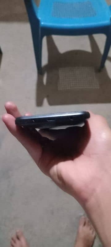 redmi A2+ 8