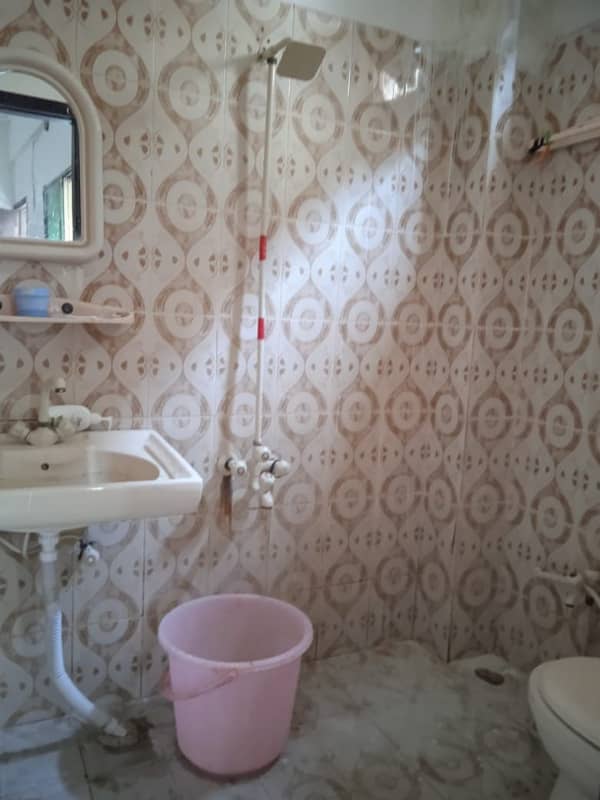 Apartment for rent 2 bed dd 950 sq feet badar commercial defense phase 5 Karachi 6