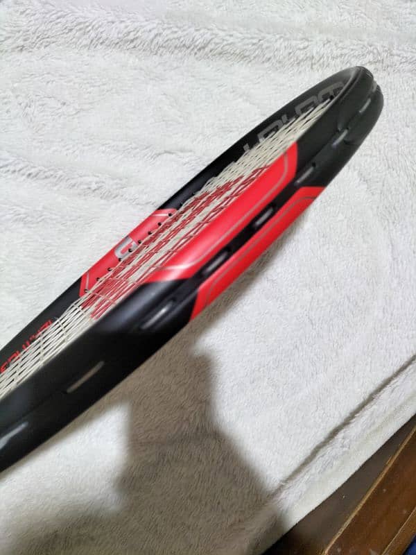 Wilson Original Federer Team 105 Tennis Racket for professionals. 9