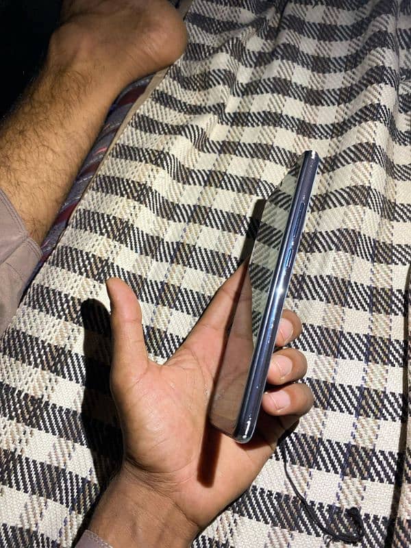 vivo s1 Ram 8 room 256 condition 10/8 5