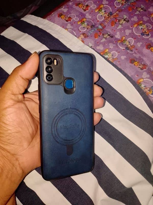 infinix Hot 9 Play 4-64 GB 11