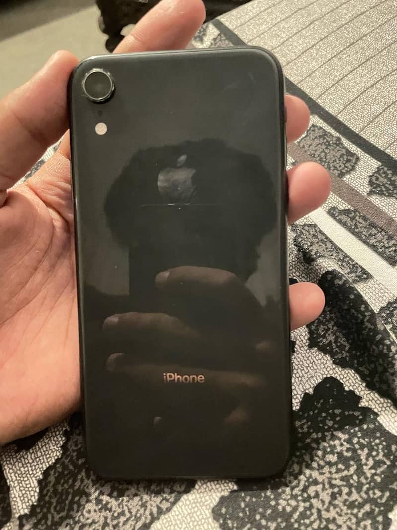 iphone xr factory unlocked 0