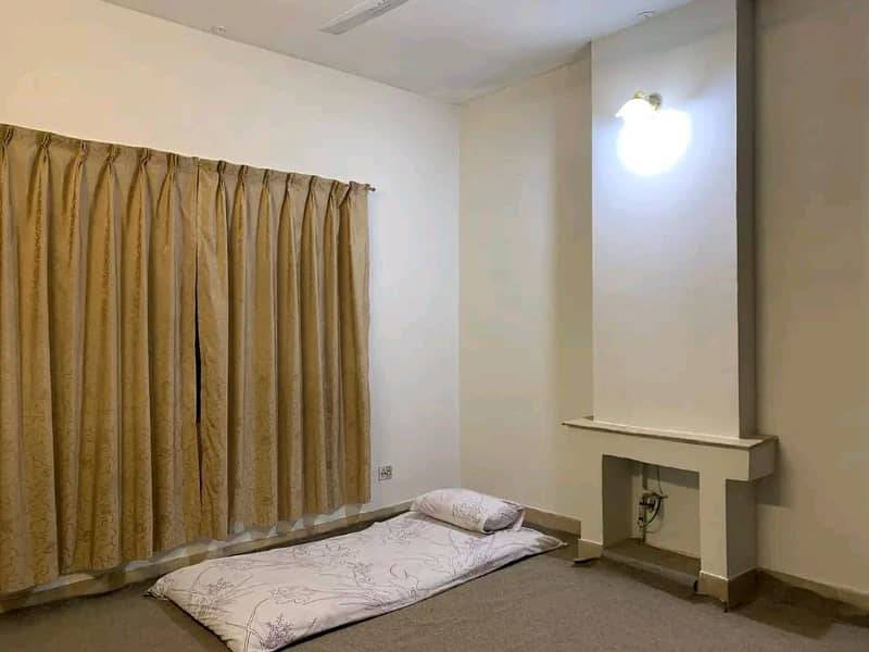 Beautiful Furnished Room in G10/1 for females including bills 4