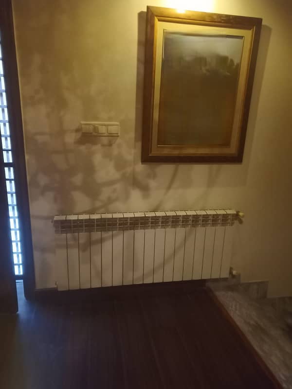 F-8: Triple Storey House (Including Basement), Size 622 Sq Yards, Dimension = 40x140, CDA Transfer, Demand 24 Crores. 13