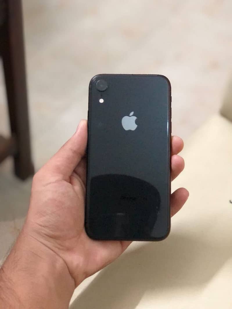 IPHONE XR 0
