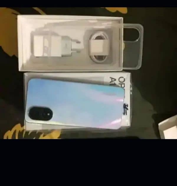 Oppo A18 4+4/64 full lush condition 10/10 0