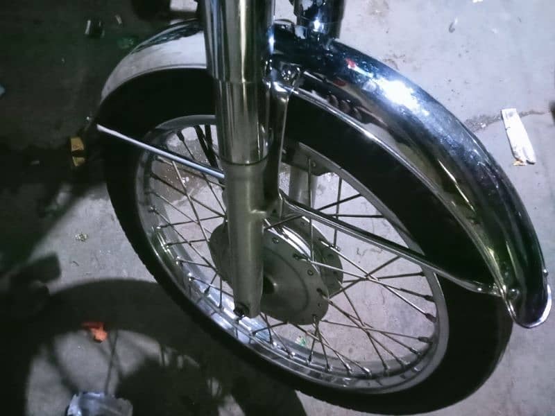 Honda CG 125 8