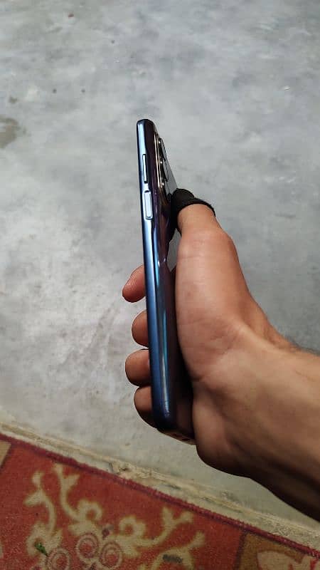 Moto edge 2021 8/256 NON PTA 10/9.5 Condition 11