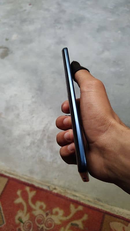Moto edge 2021 8/256 NON PTA 10/9.5 Condition 13