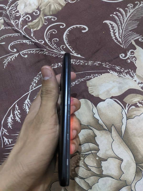Moto e4 2