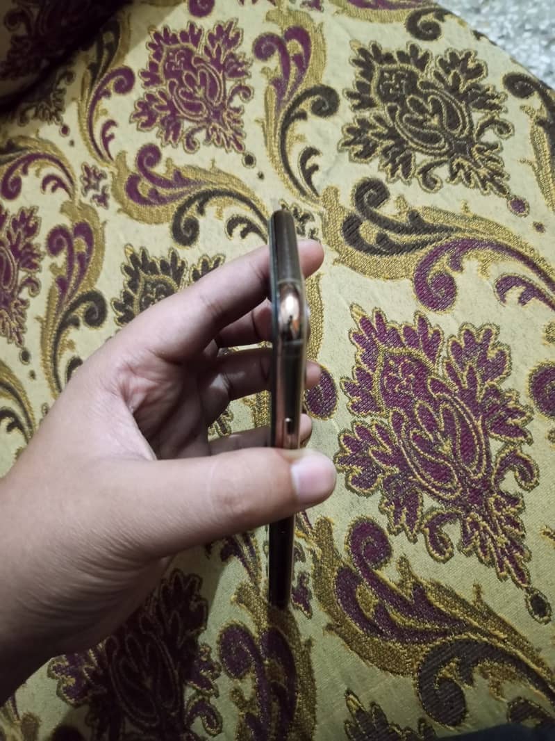 IPhone 11 Pro PTA 1