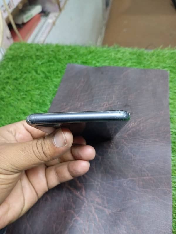 iphone 8 plus non pta pnal chang batre cahng cndesan8.9 1