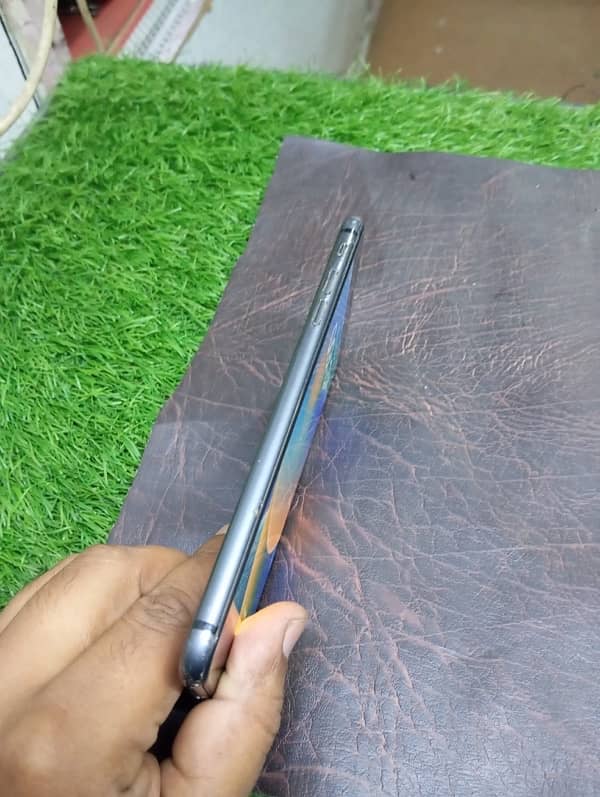 iphone 8 plus non pta pnal chang batre cahng cndesan8.9 4