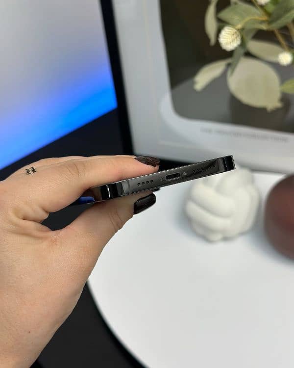 iphone 14 pro max jv 1
