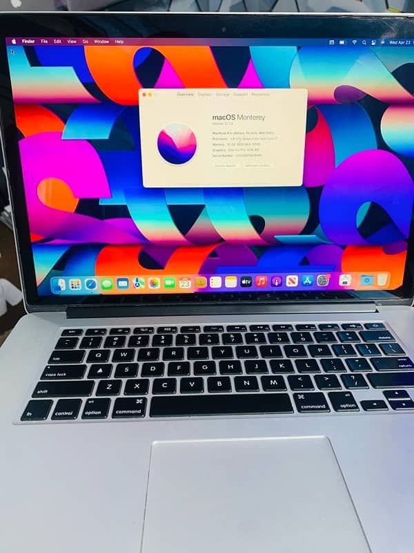 Macbook pro 2015 core i7 16GB RAM 256GB ssd 15Inch Laptop 3