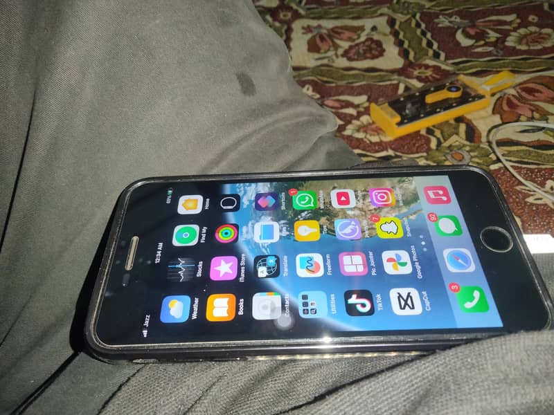 Apple iPhone Other Model 4