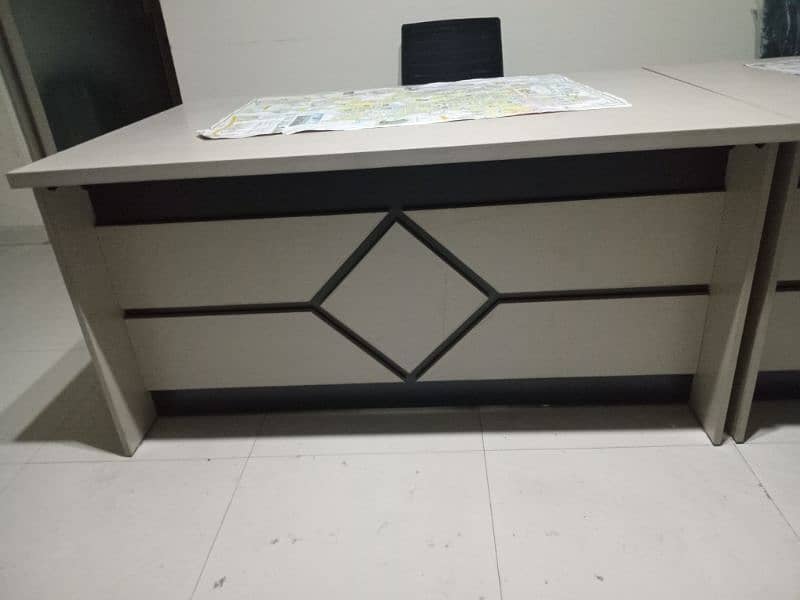 complete Office Furniture for sale only 3 months use 10