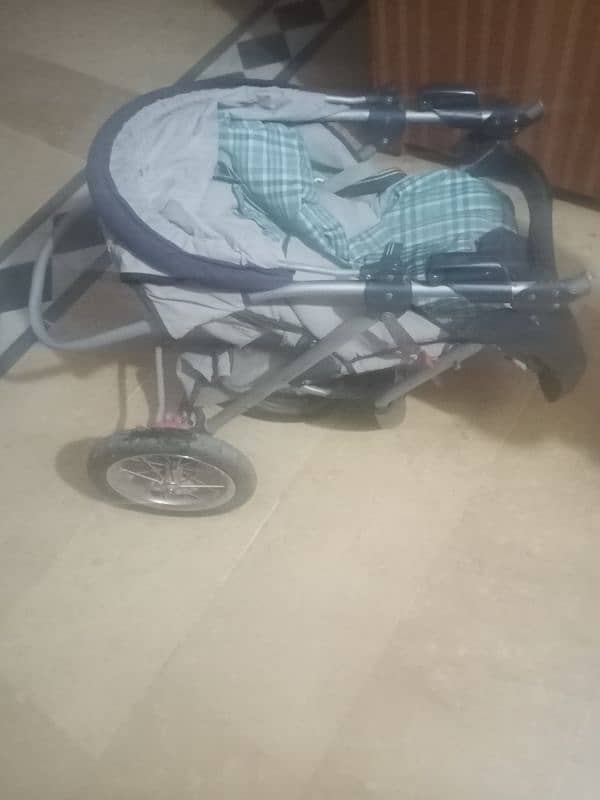 phram/stroller 3
