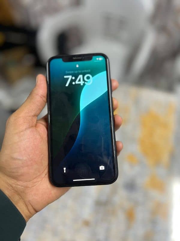 Iphone XR JV 64GB Fresh Condition urgernt sale krna he 0