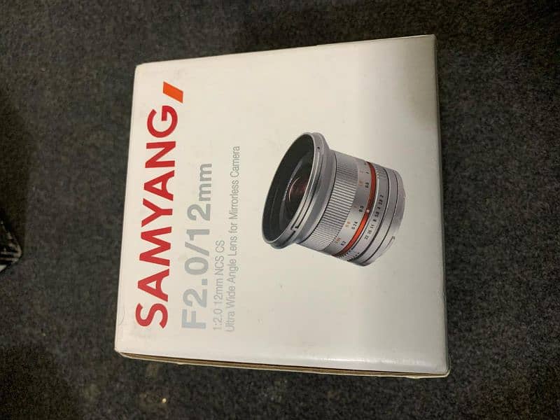 sony A6000 camera for urgent sale 2