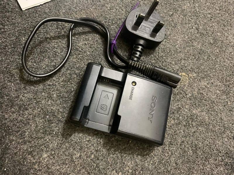 sony A6000 camera for urgent sale 12