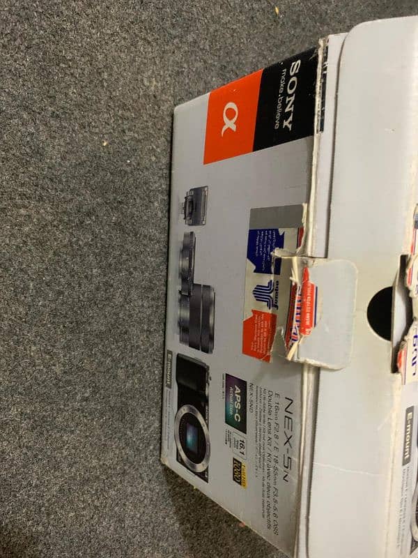 sony A6000 camera for urgent sale 13