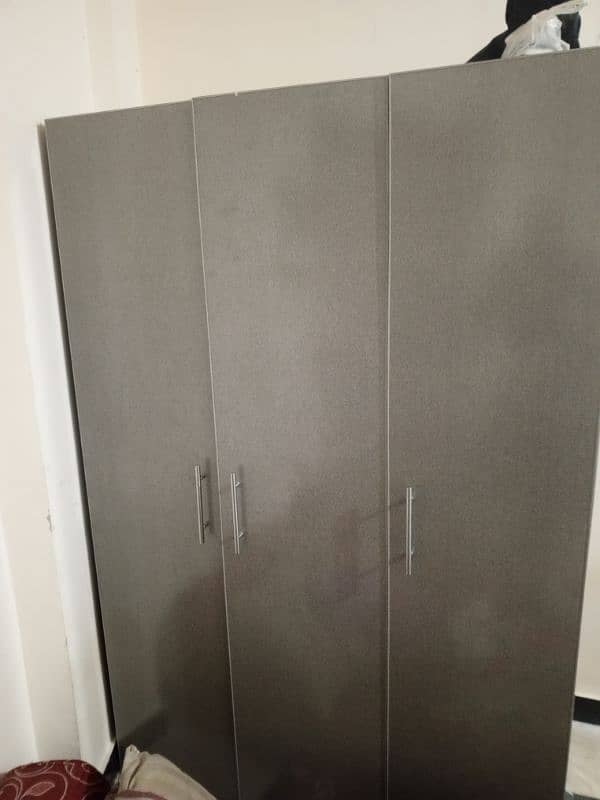 very good condition resnabel price available wardrobe 1