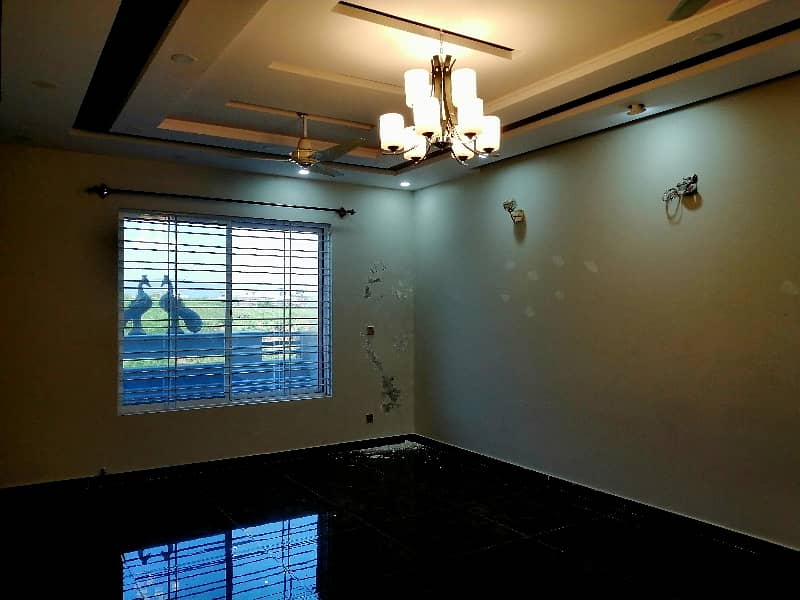 35x70 10 Marla Ground Portion For Rent G-13 9