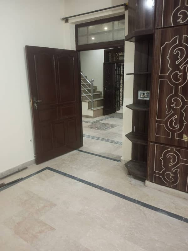 7 Marla Basement Plus 1.5 Storey House For Rent In Phase 4a 2