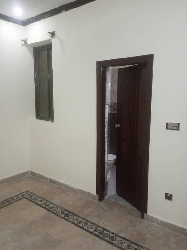 7 Marla Basement Plus 1.5 Storey House For Rent In Phase 4a 5