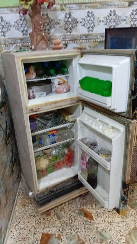 Dawlance refrigerator 2