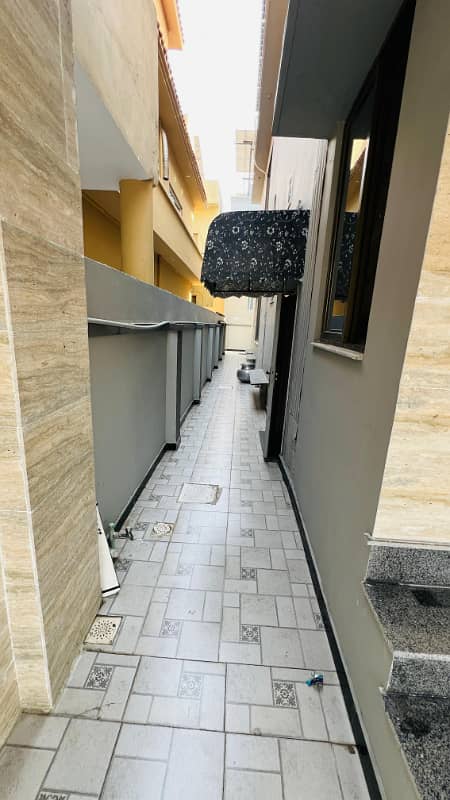 Brand new designer open basement available for Rent in bahria towan Rawalpindi 5